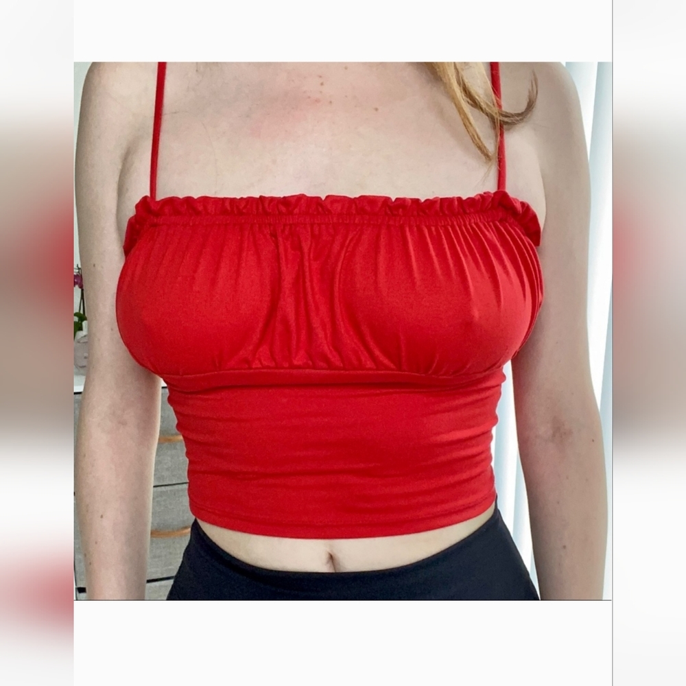 Red Cropped Tank - Picture 2 of 3